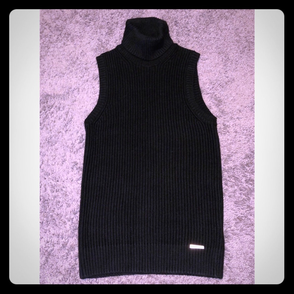 Michael Kors Sleeveless Turtleneck